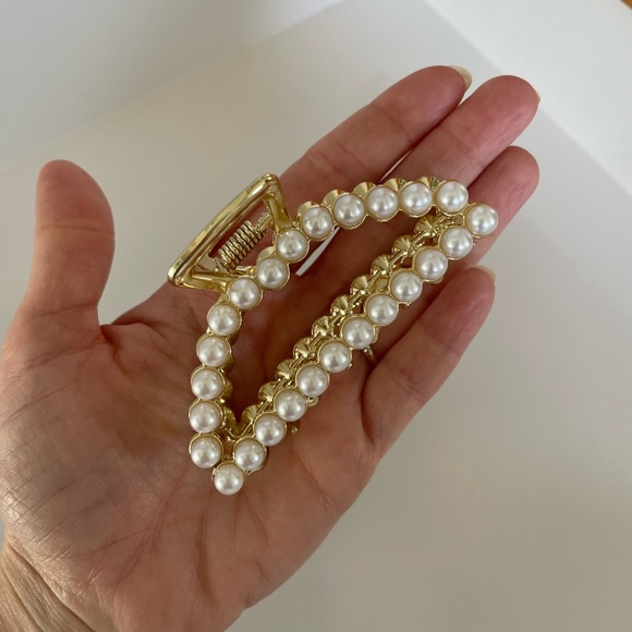 Pearl Studded Gold Hair Clip - Picture 6 of 6